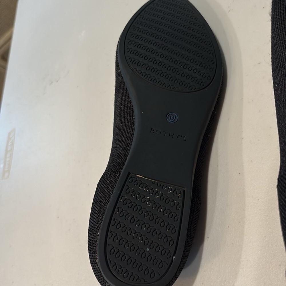 Rothy’s ‘the point’ in black.  Flats. Shoes. Size 11 - Picture 9 of 13